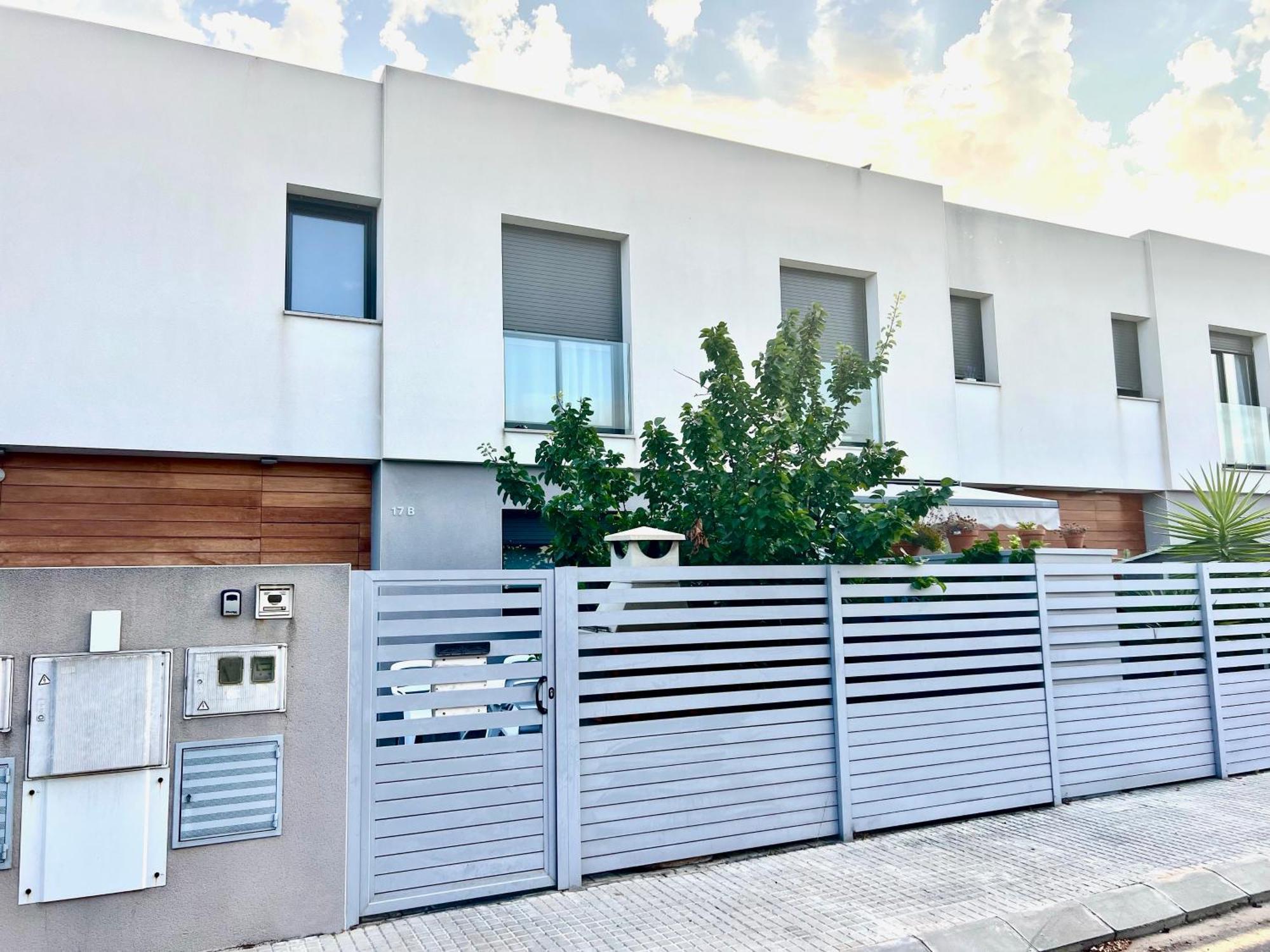 Chalet Moderno Con Piscina En Mont - Roige Bahia Exterior photo